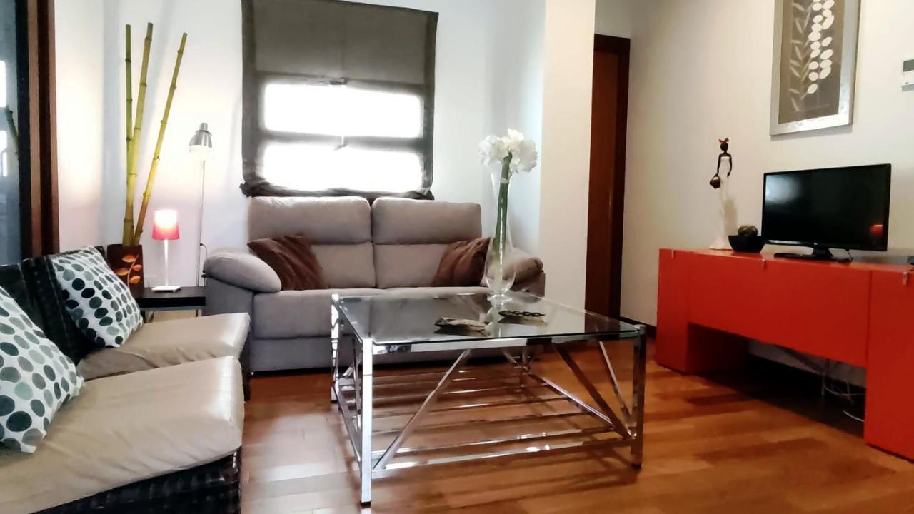 Selecta Elegante Apartamento Con Patio En Centro Historico Sevilha Exterior foto